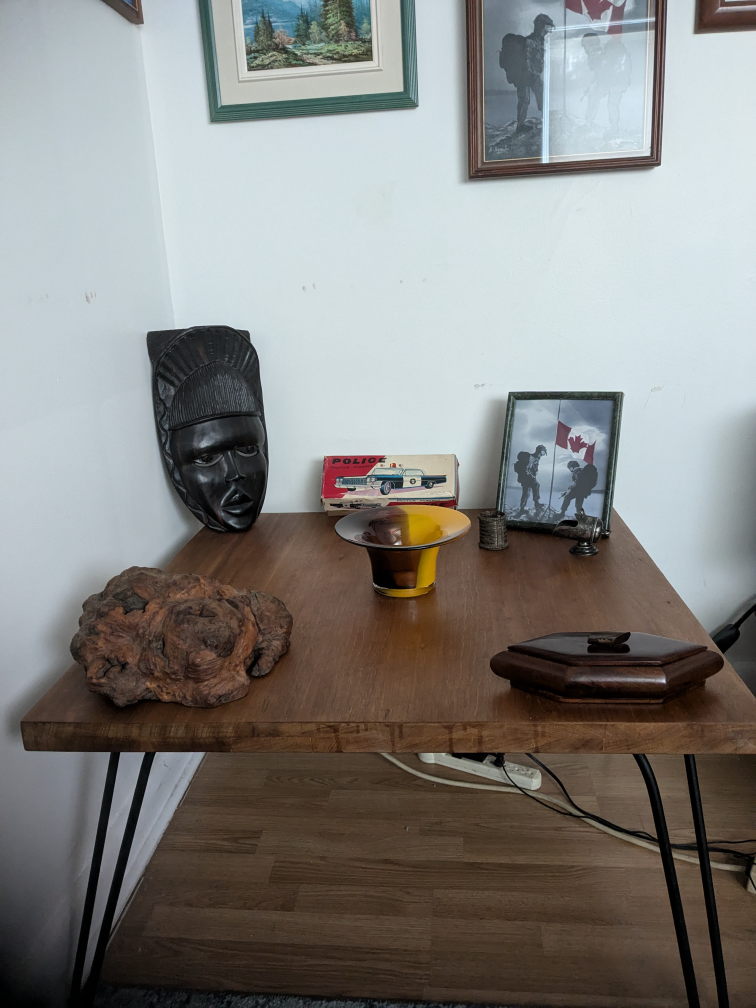 Mid-Century Modern Coffee Table - photo 4