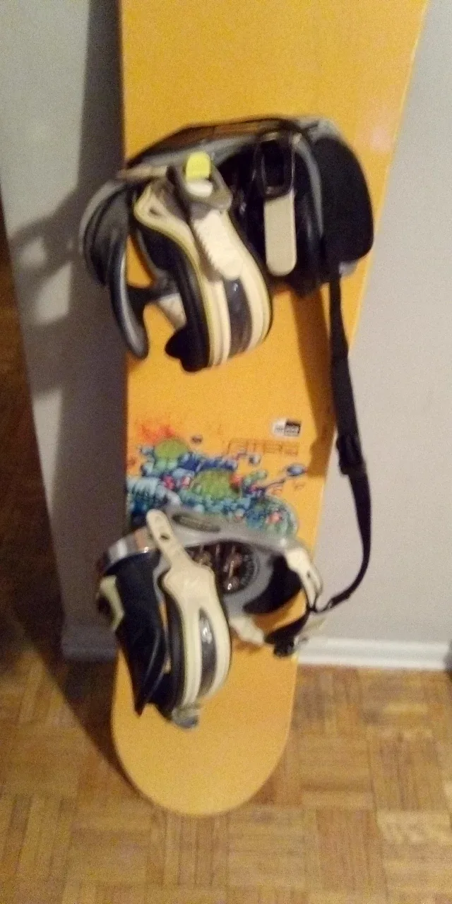 Snowboard Package - K2 Board & Bindings + Boots image indicator(8)