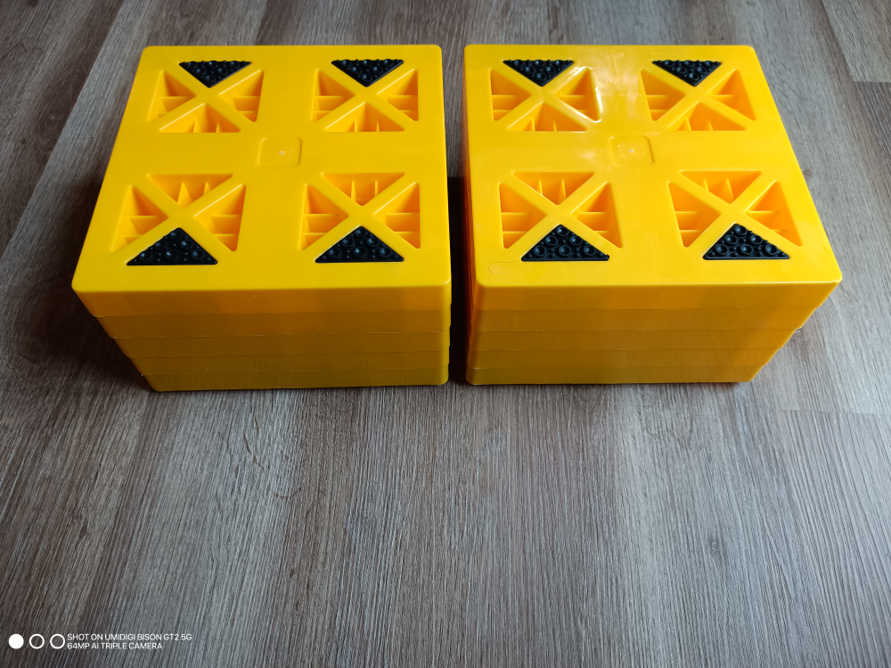 Set of 10 Leveling Blocks
