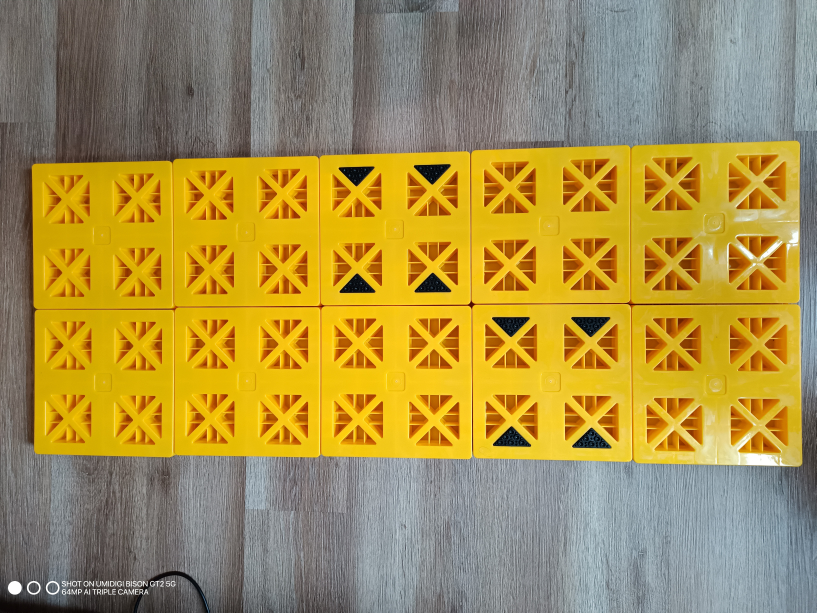 Set of 10 Leveling Blocks - photo 3
