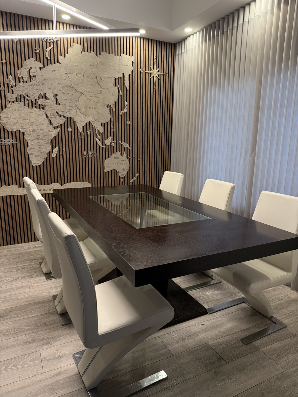 Dining Room Table With 6 Chairs - photo 2