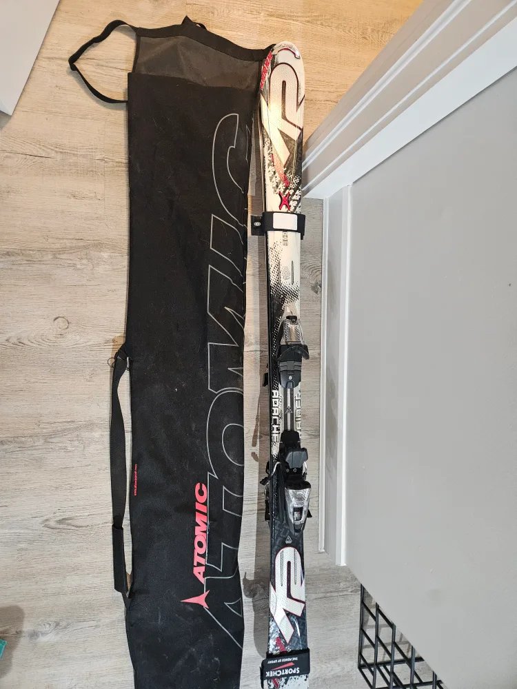 Apache Raider Skis with Sportchek Bindings and Poles image indicator(7)