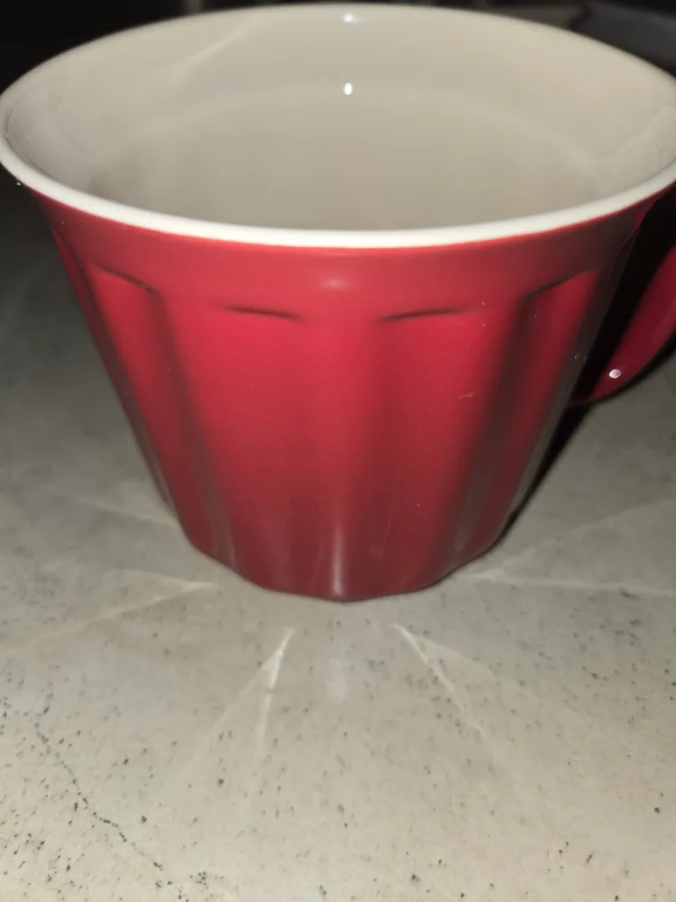Huge ceramic mug with Tupperware-style lid image indicator(2)