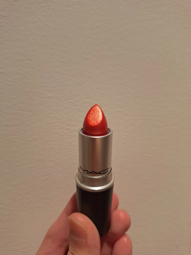 NEW MAC Frost Lipstick 305 CB 96 thumbnail