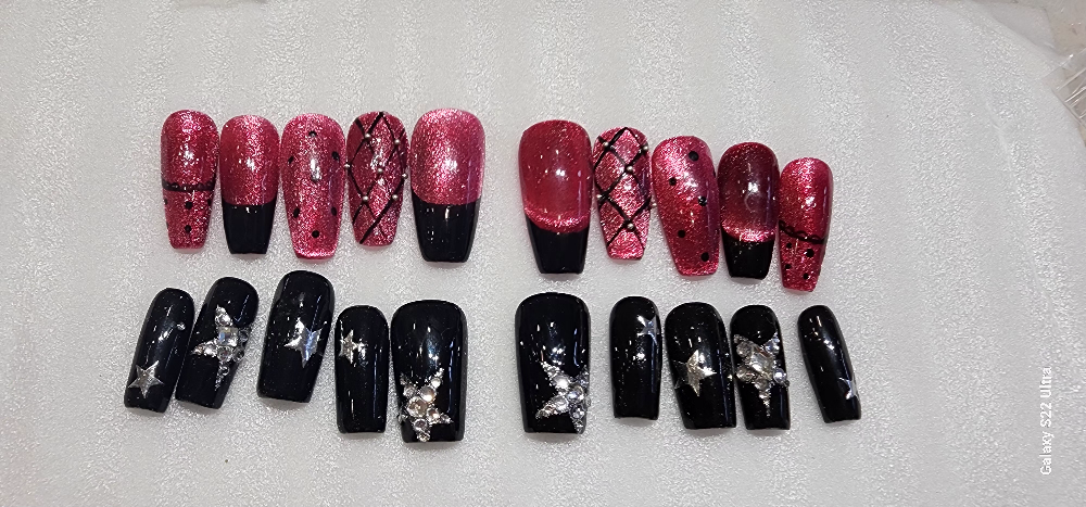 False Nails - Pink and Black Glitter with Rhinestones