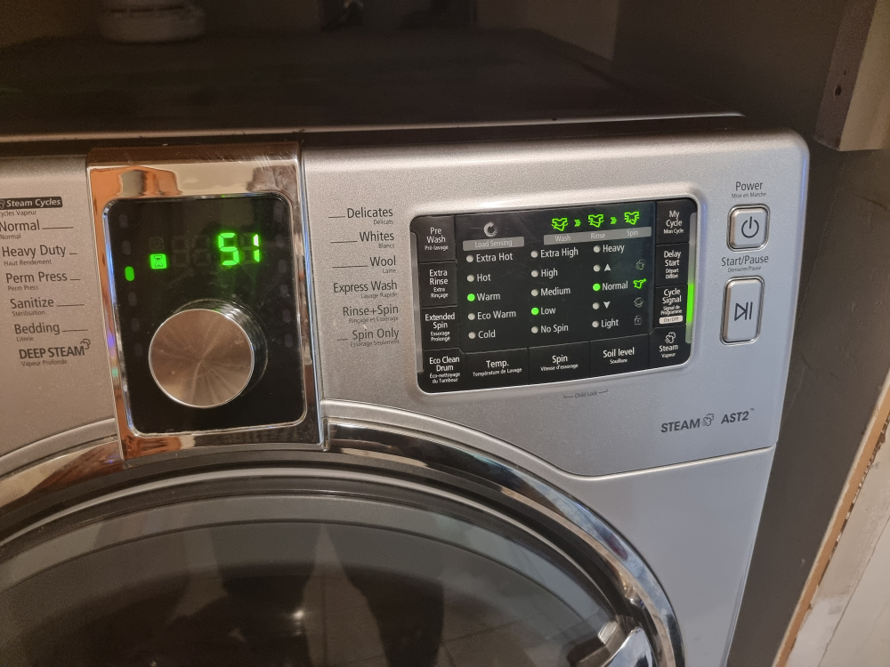LG and Kenmore Washer and Dryer Set - photo 4