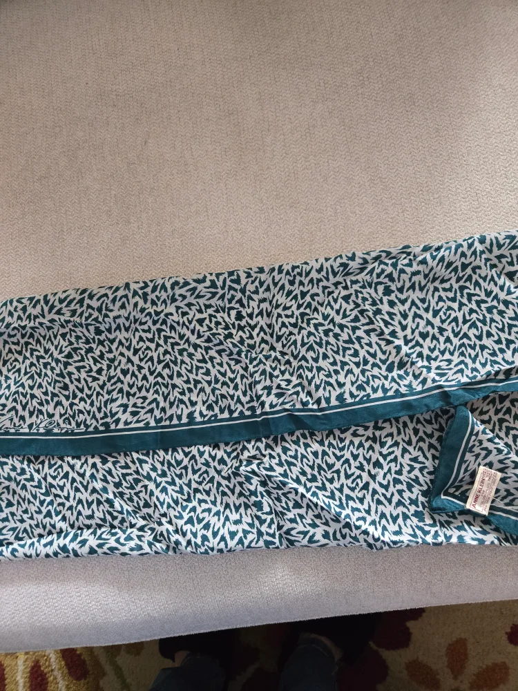 Anne Klein 100%  silk Teal and White patterned silk scarf image indicator(2)