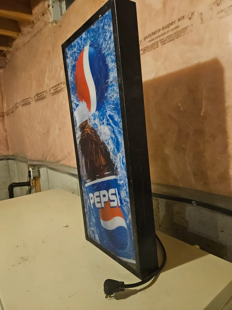 Vintage Pepsi Light-Up Sign image indicator(2)