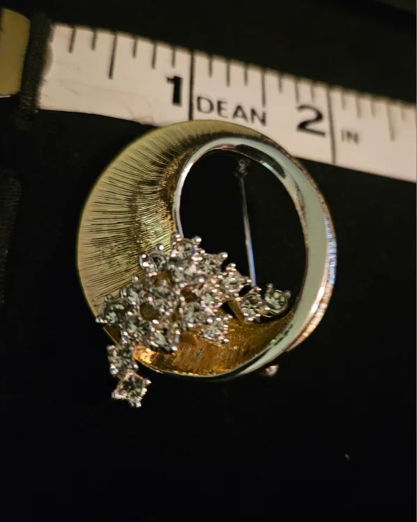 Vintage Attwood and Sawyer Brooch image indicator(6)