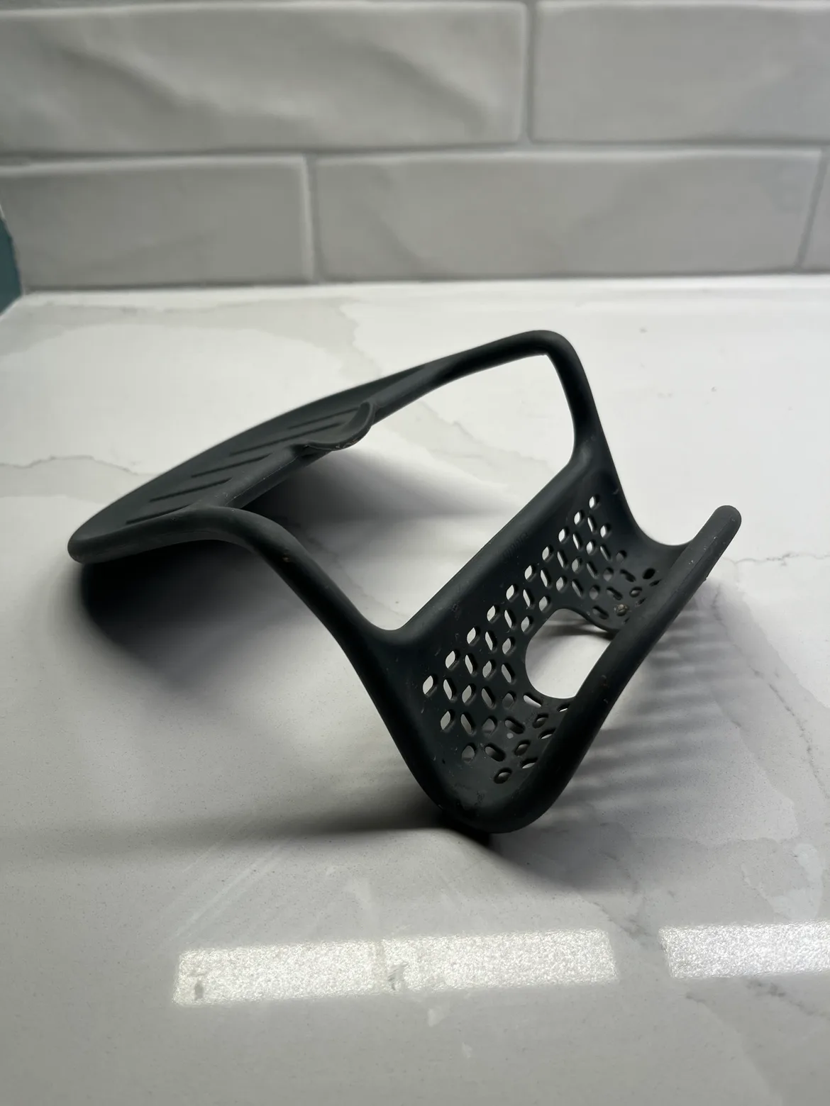 umbra sponge holder thumbnail