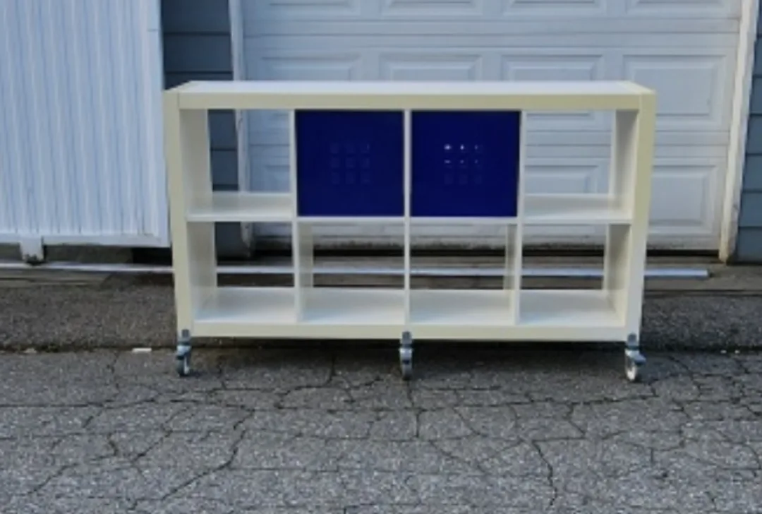 Ikea Kallax shelf unit TV stand on wheels image indicator(2)