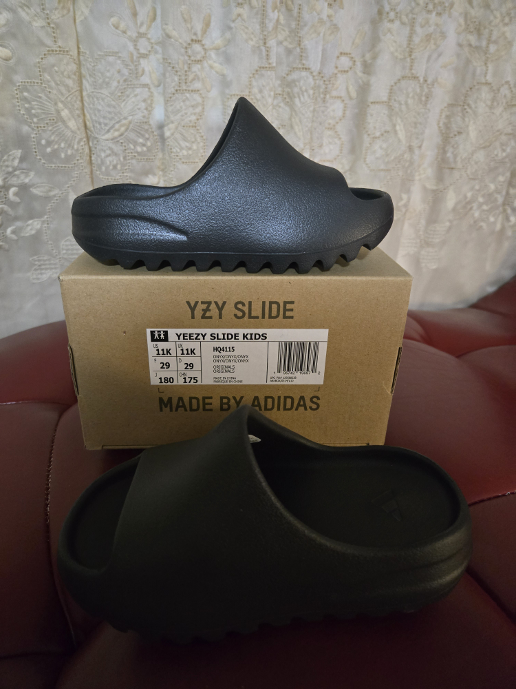 Yeezy Slide Kids ONYX 11K - photo 2