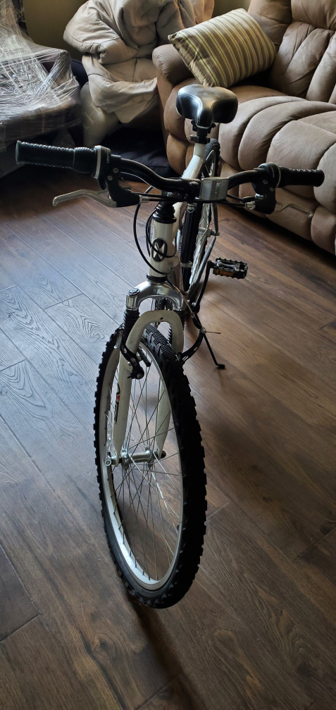 Nakamura 26" 18-speed Mountain Bike - photo 2