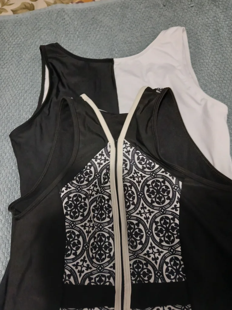 Two Women's One-Piece Swimsuits - Size Large image indicator(3)