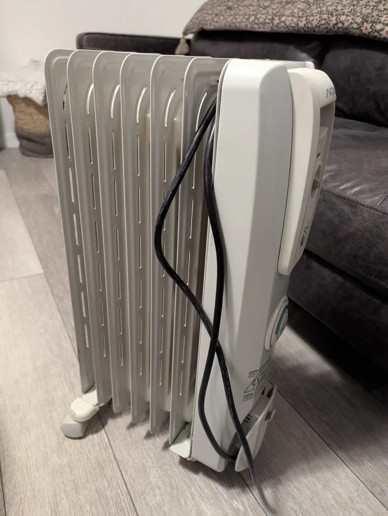 NOMA ComfortTemp Space Heater *works very well image indicator(4)