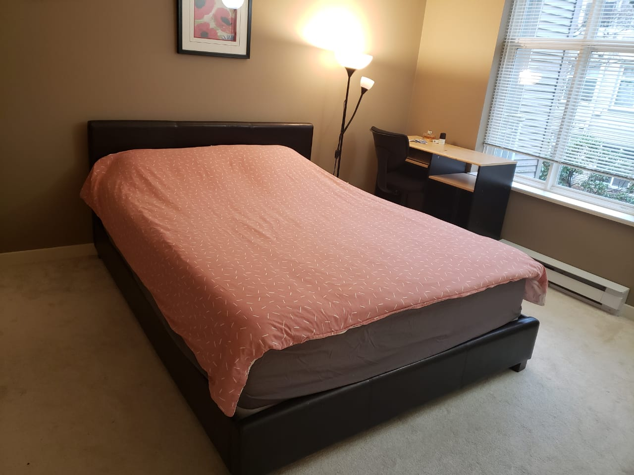 Queen Size Bed Frame & Spring Box + Mattress - photo 2