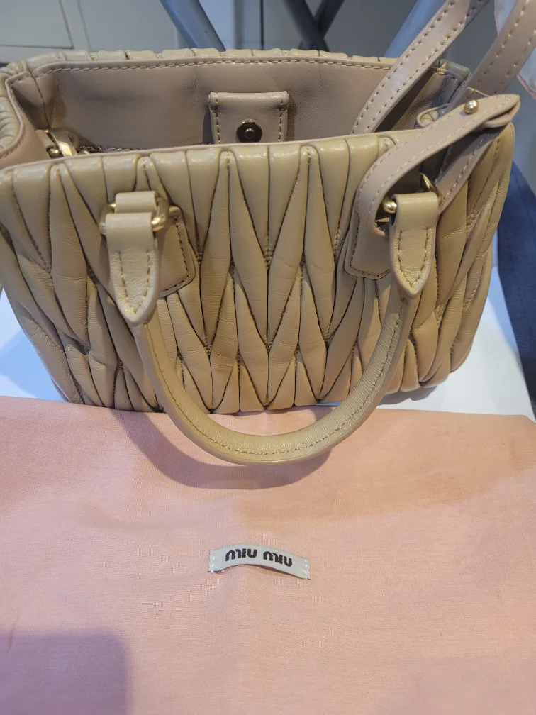 Miu Miu Matelassé Leather Handbag image indicator(3)