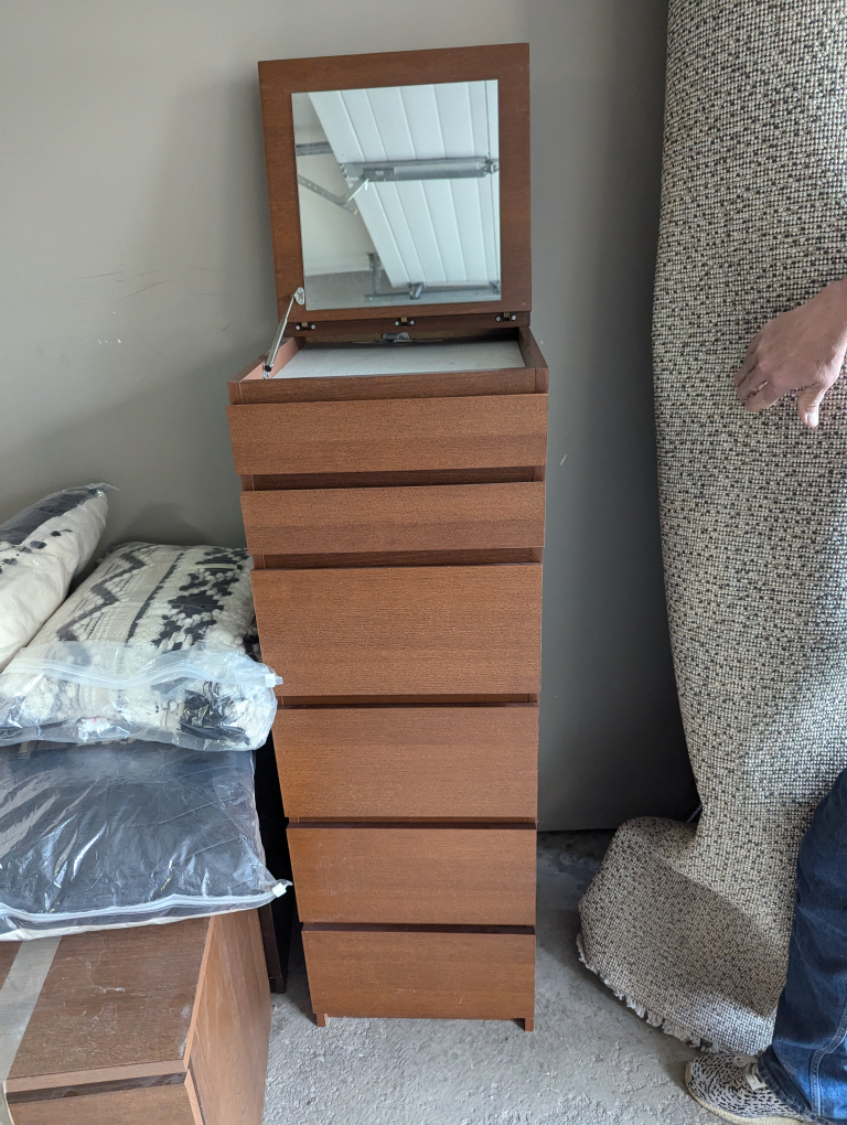 Wooden 5-Drawer Dresser with Lift-Top Mirror - photo 3