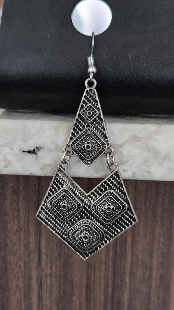 Silver Tone Geometric Drop Earrings - photo 4