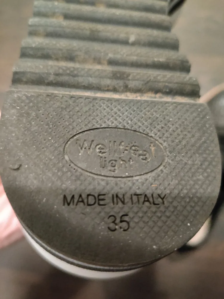 B2 Black Faux Leather Oxford Platform Shoes image indicator(3)