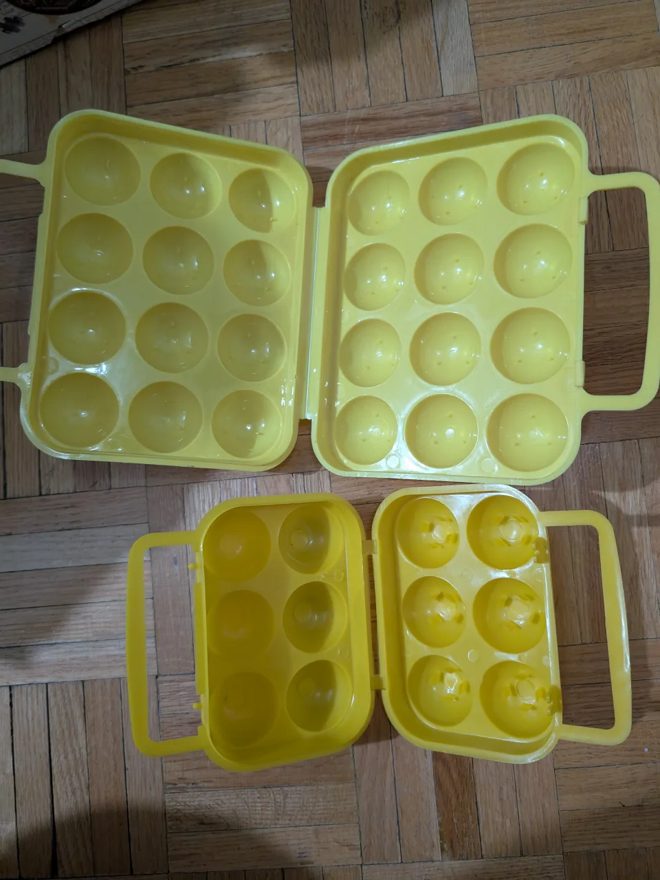 2 plastic camping egg carton containers - 6 and 12 packs image indicator(2)