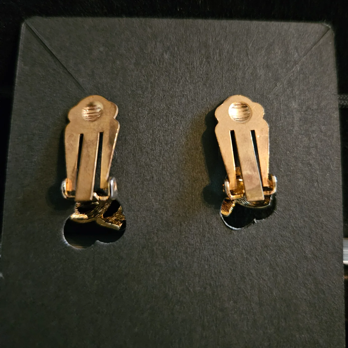 Vintage 1960's Ribbon w/Crescent Moon Center Clip-On Earrings image indicator(5)