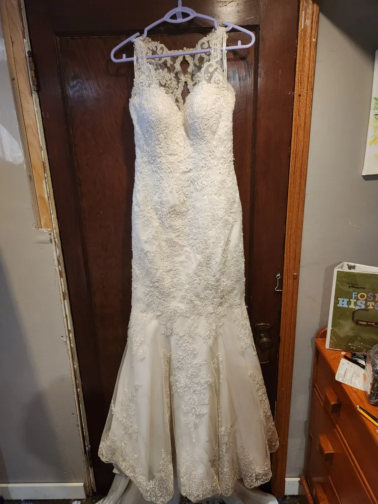 💚 Stella York wedding dress 💚 image indicator(3)