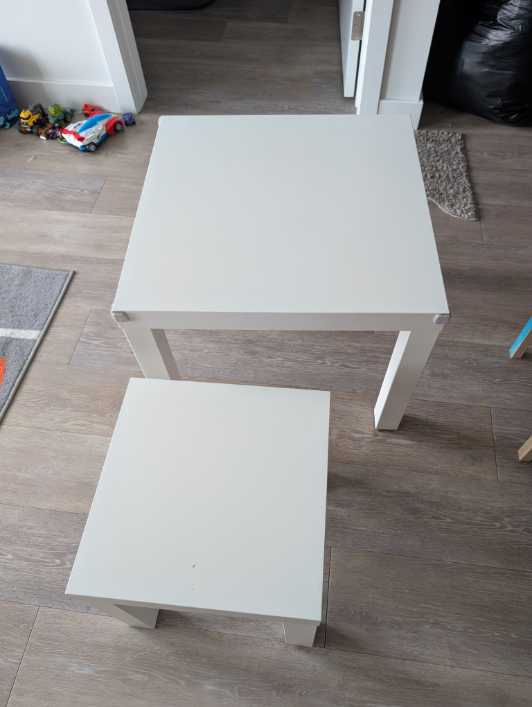 Ikea table two sizes in very good condition - photo 2
