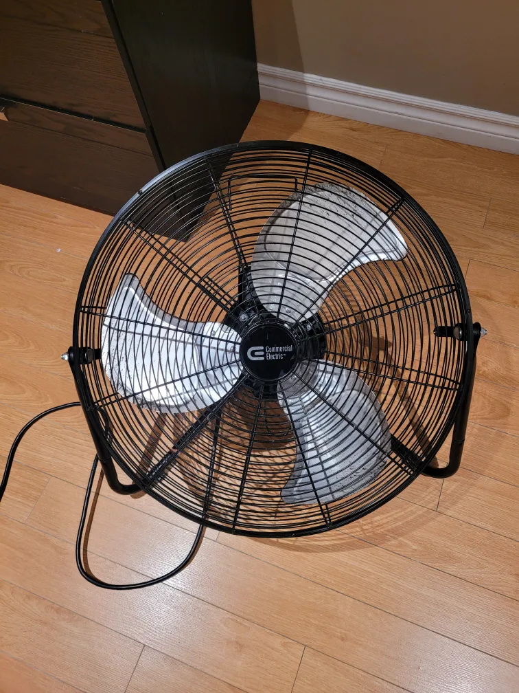 Commercial Electric 16-inch Oscillating Stand Fan thumbnail