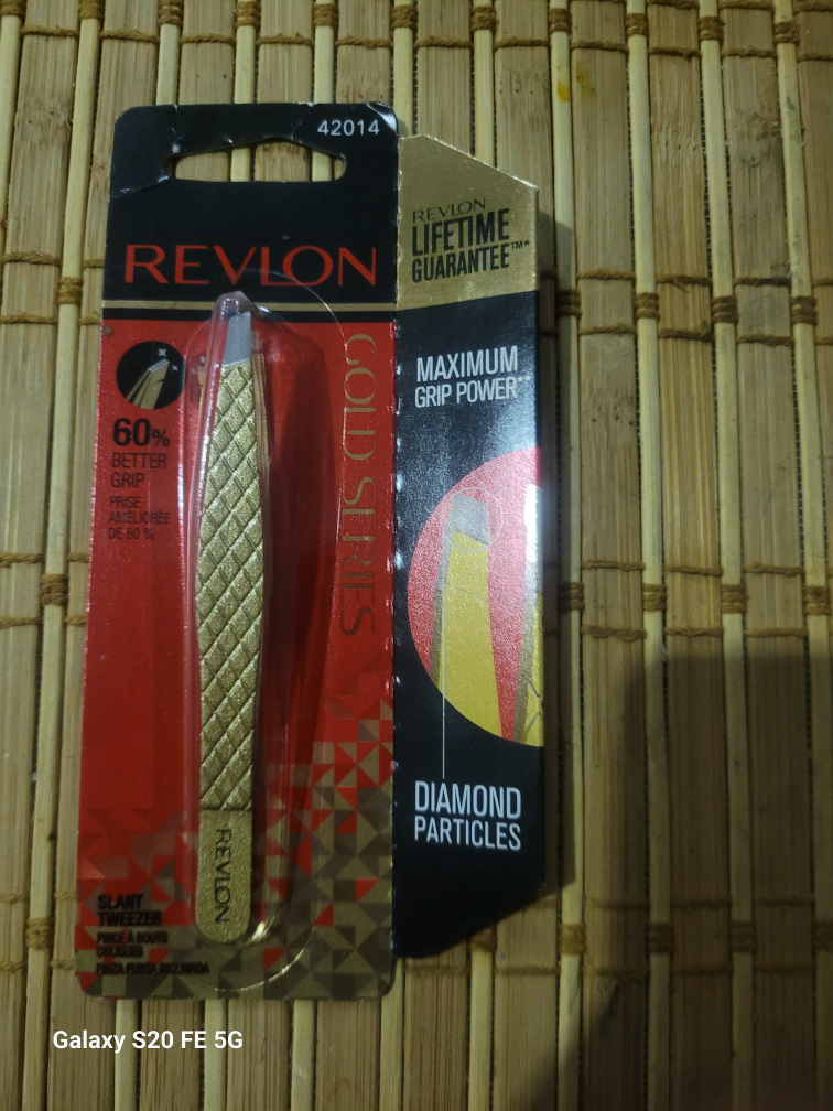 Revlon Gold Series Slant Tweezers