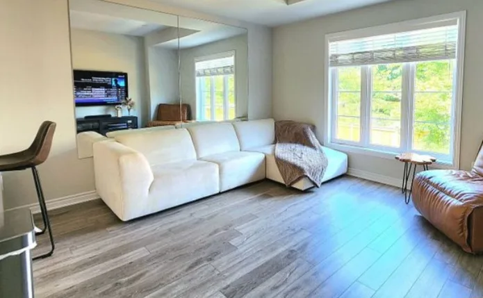 White Sectional/Modular Sofa thumbnail