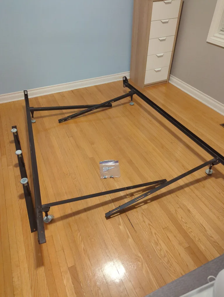 Metal Bed Frame image indicator(2)