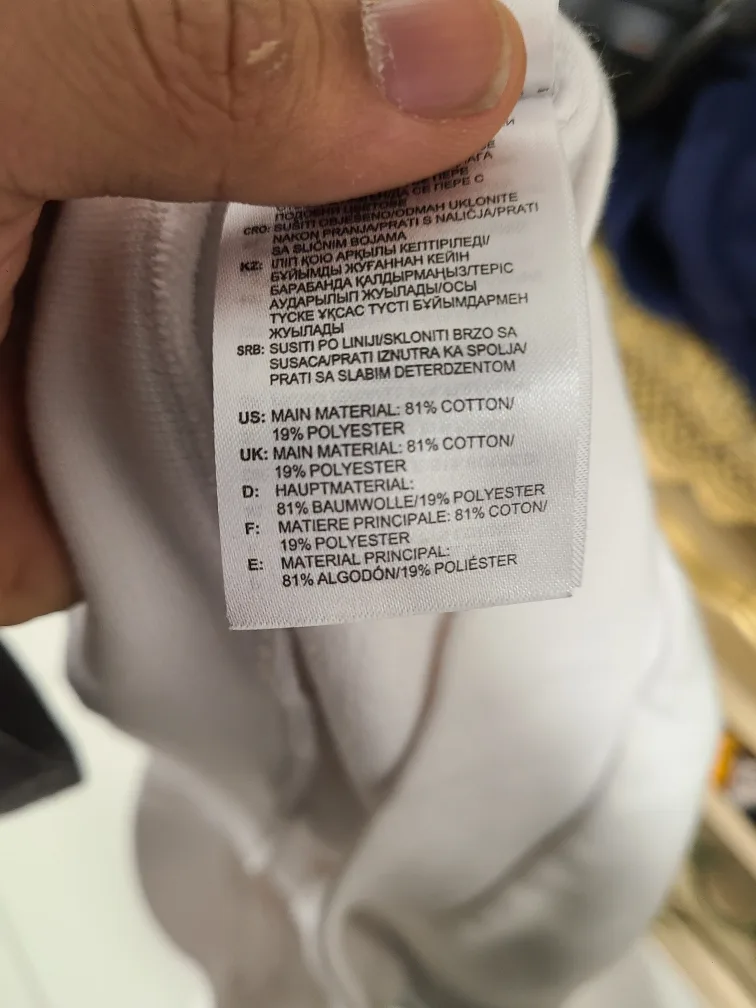 Adidas "The brand with the 3 stripes" white sweatshirt image indicator(5)