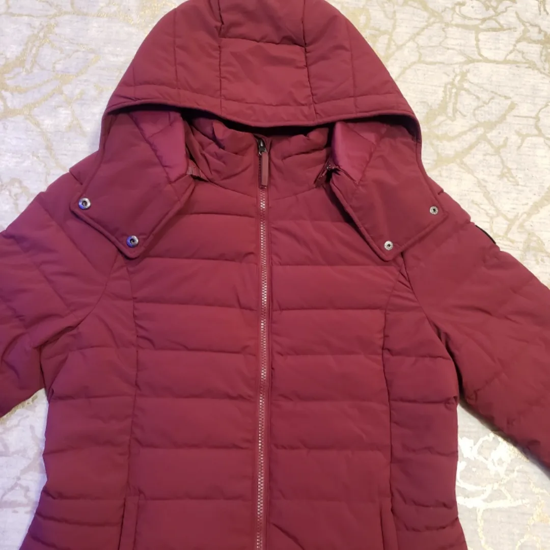 UOLO Women's Size Large Insulated Parka - Burgundy image indicator(2)