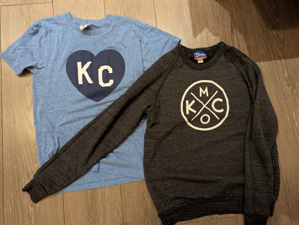 Kansas City T-shirt And Sweater Bundle