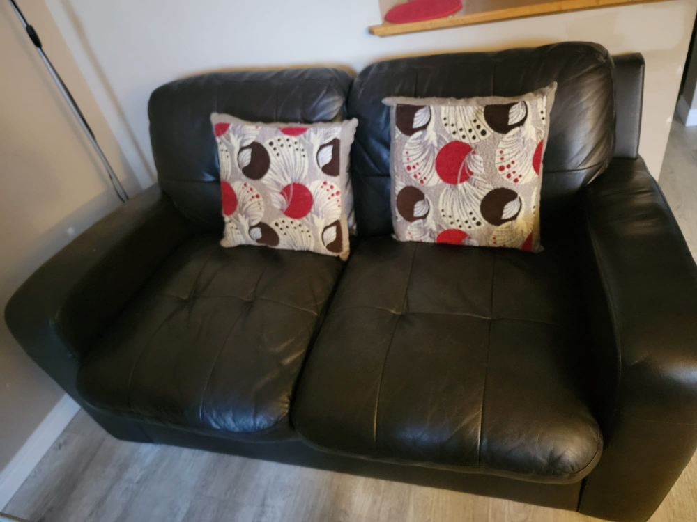 Dark Black Leather Sofa and Loveseat Seat - photo 2