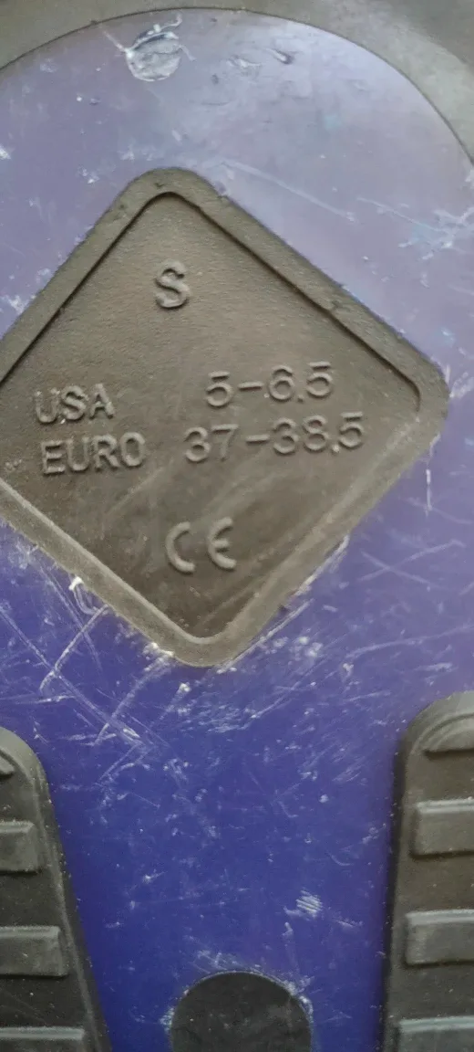 WACOOL Swim Fins - Size Small (US 5-6.5, Euro 37-38.5) image indicator(2)