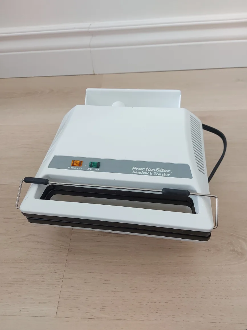 Proctor Silex Sandwich Toaster thumbnail