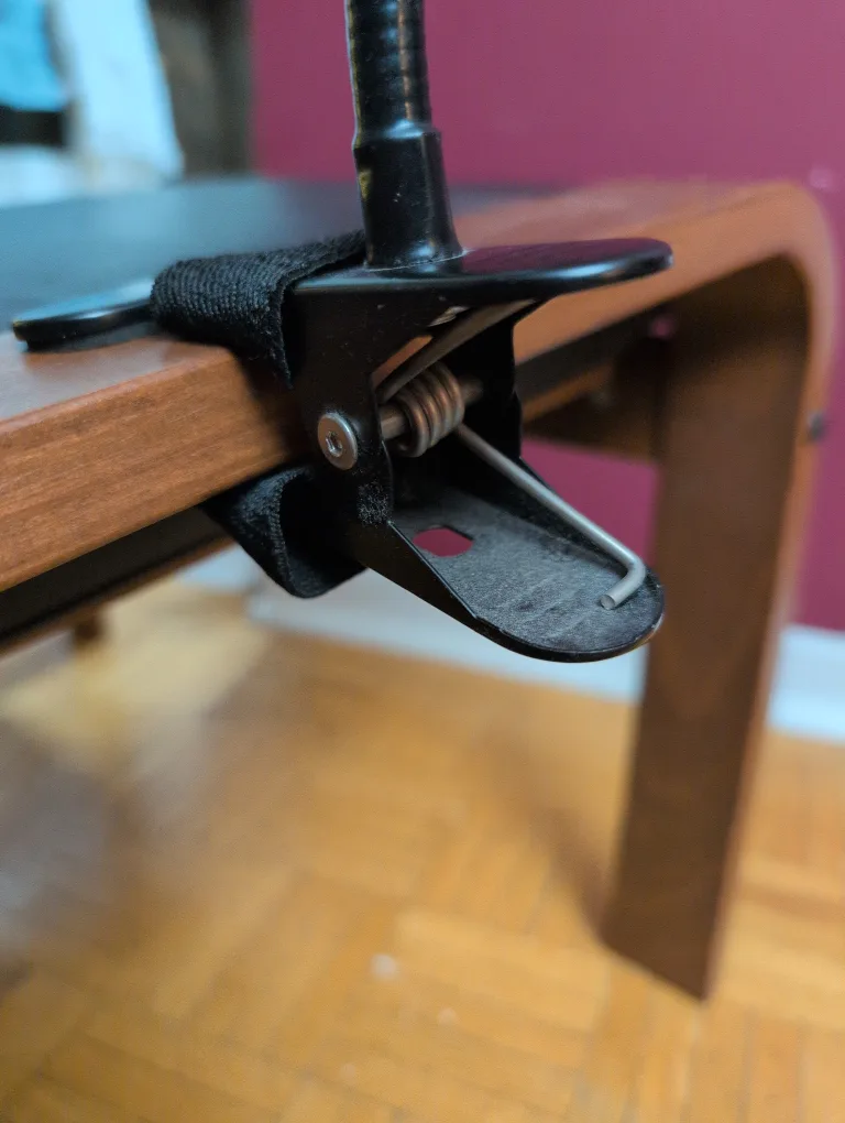 Phone Holder with Clip image indicator(4)