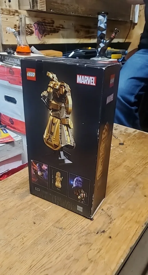 LEGO Marvel Infinity Gauntlet Building Kit - 76191 image indicator(5)