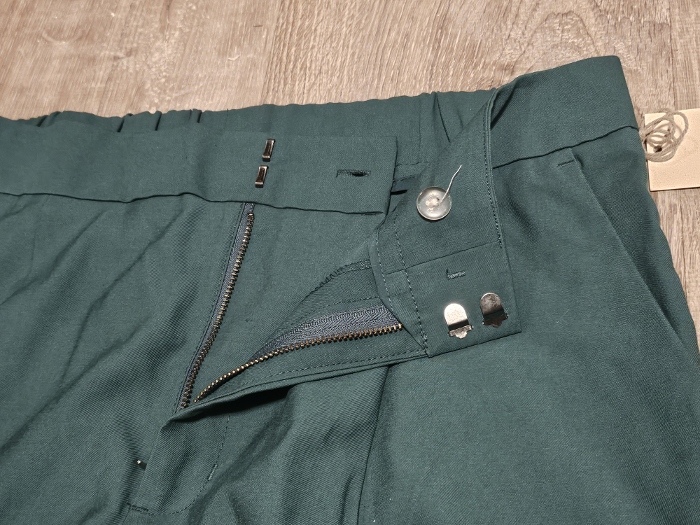 Women's Dark Green Cargo Pants with Elastic Waistband - photo 2