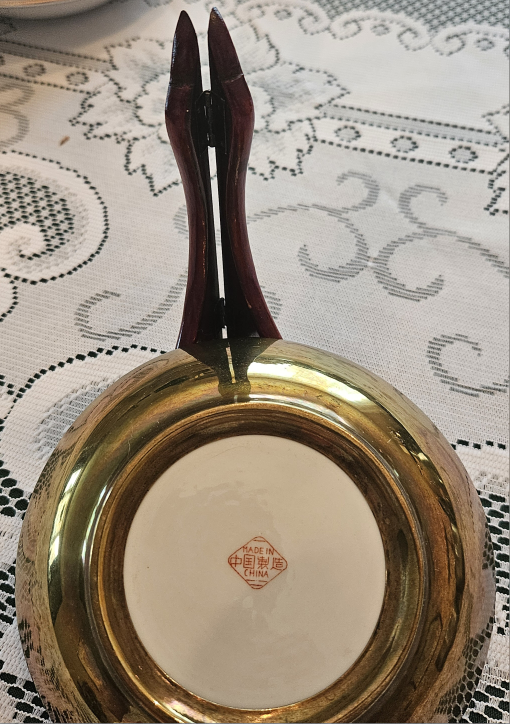 Vintage Chinese Porcelain & Brass Decorative Plate - photo 5