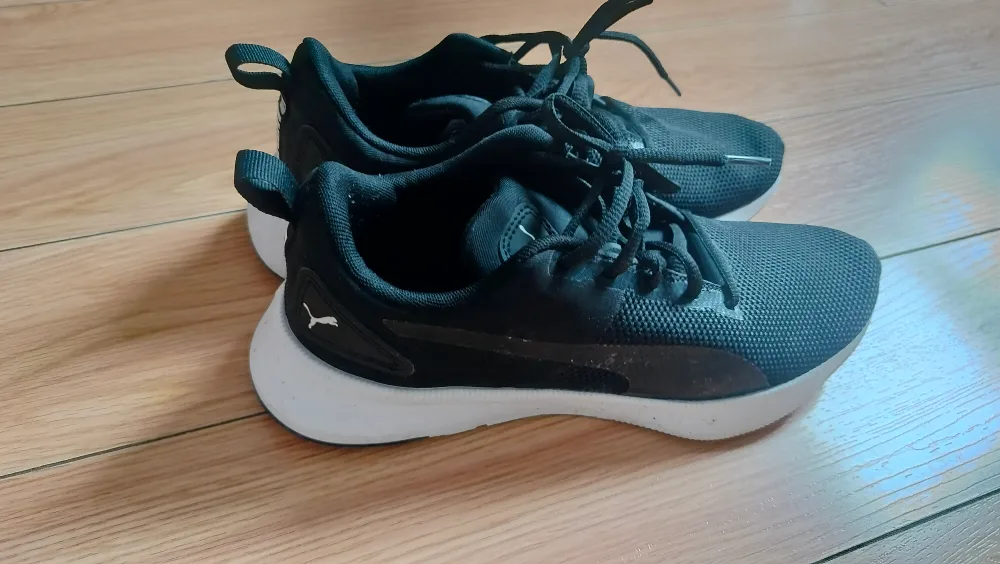 Puma Women's Black Running Shoes image indicator(2)