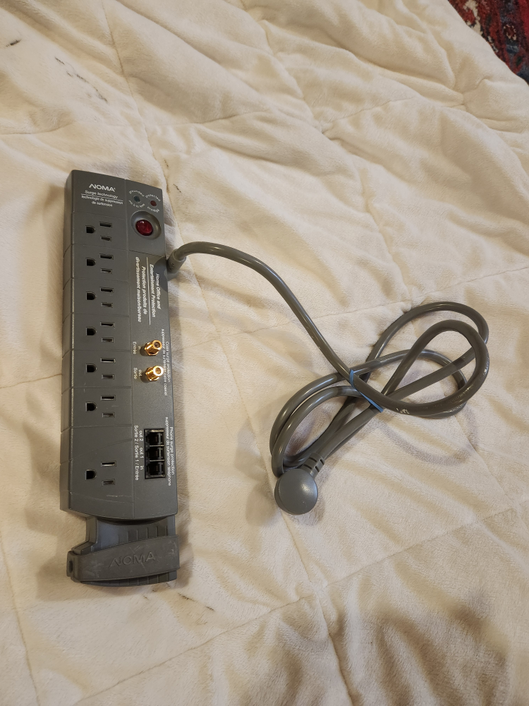 NOMA Surge Protector Power Bar