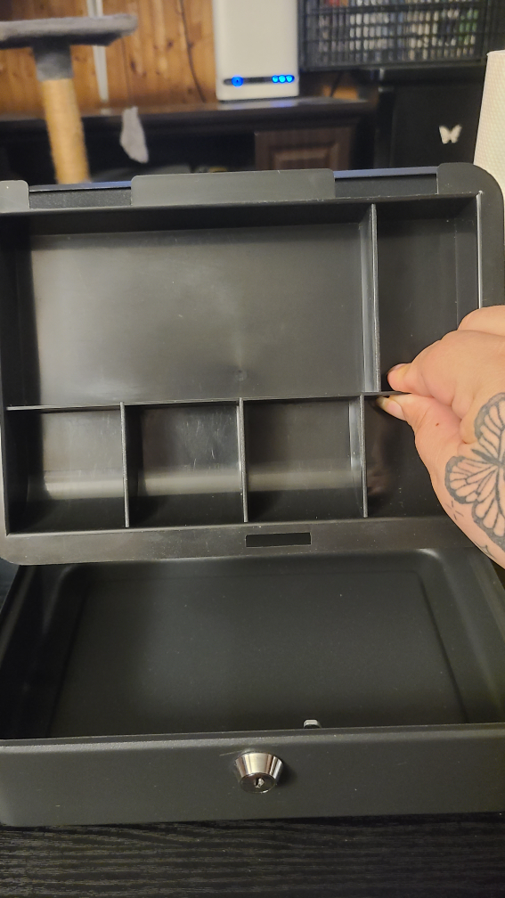 Honeywell Secure Cash Box - photo 3