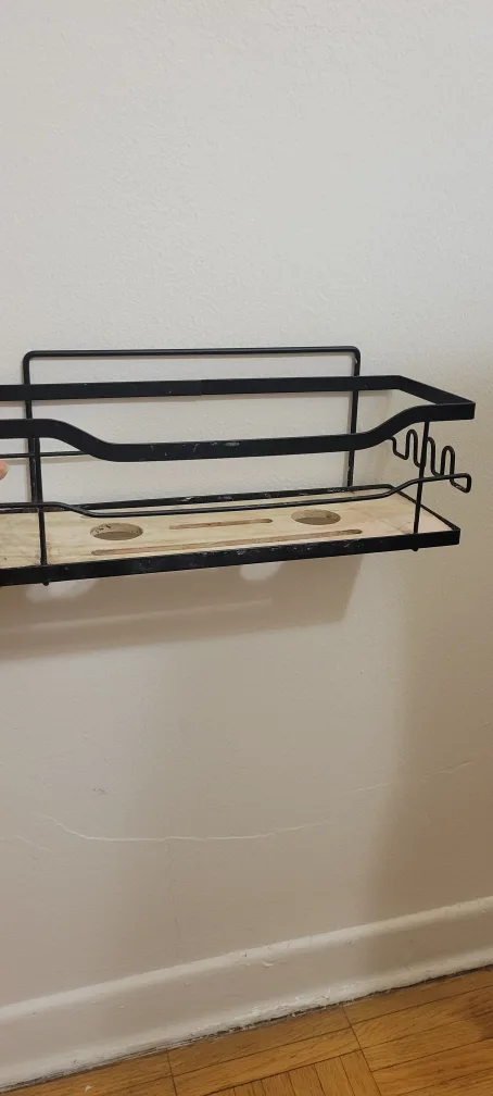 Wall-mounted organizer#Freecycle image indicator(2)