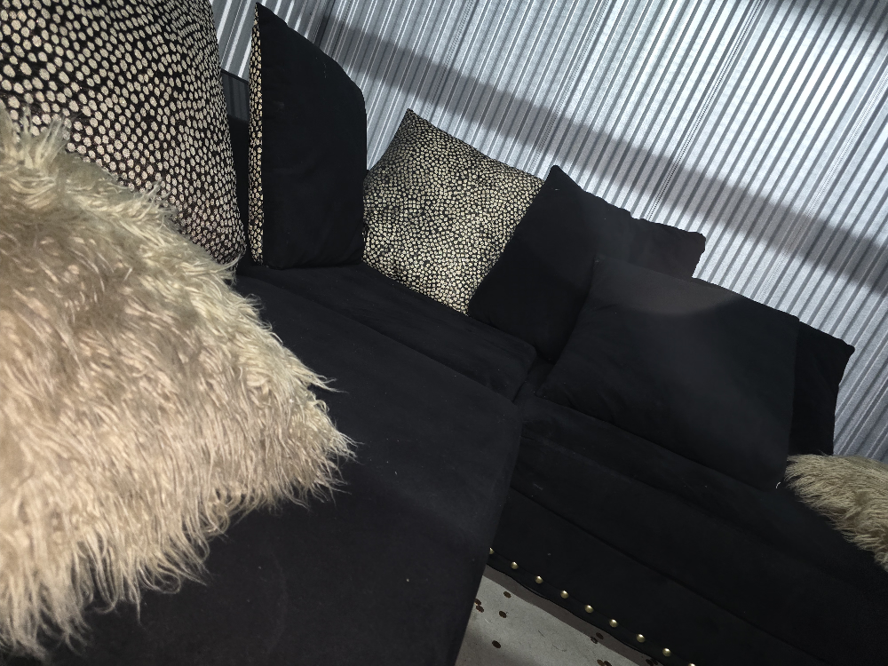 Black Sectional Sofa - photo 3