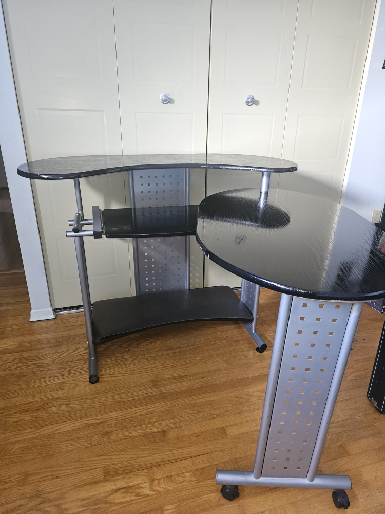 Black Computer Desk with Two-Tiered Surface. In good condition