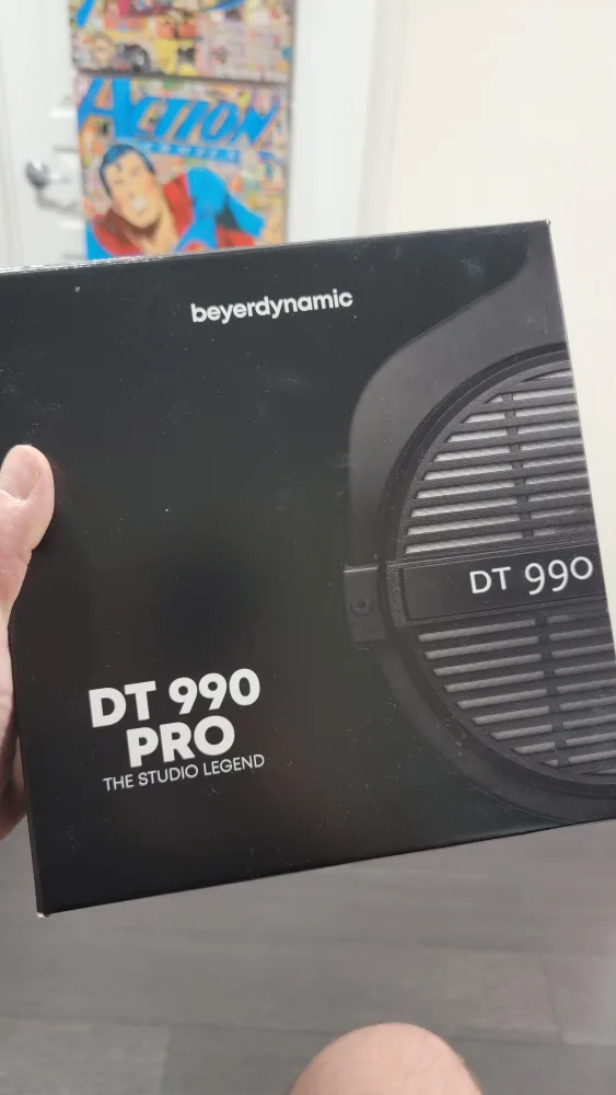 Beyerdynamic DT 990 Pro Headphones thumbnail