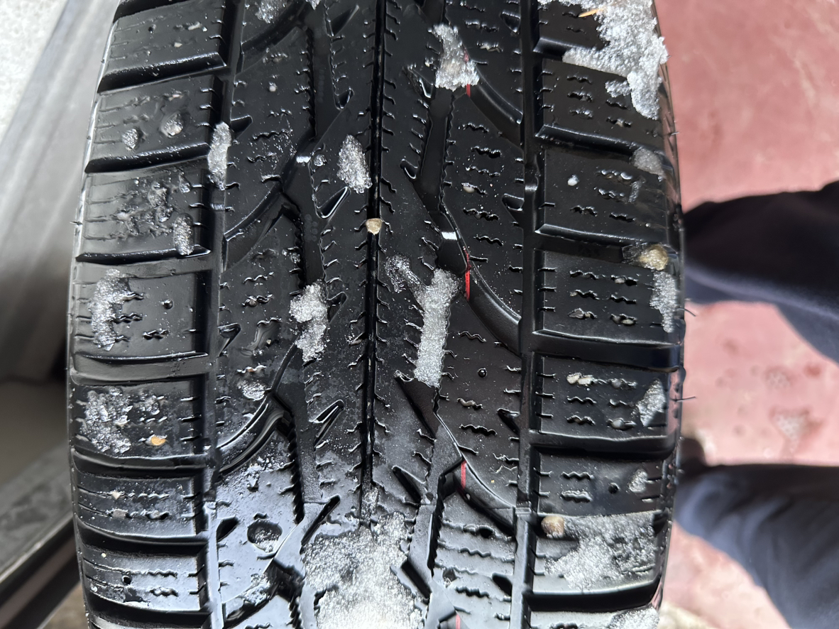 Winter Tires (235/55/R18) - photo 3